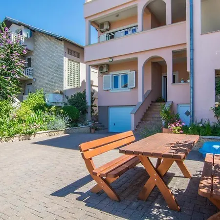 With A Parking Space - 13106 *