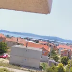 Apartamento With A Parking Space - 13106 Zadar