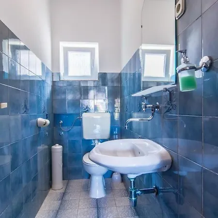 With A Parking Space - 13106 דירה