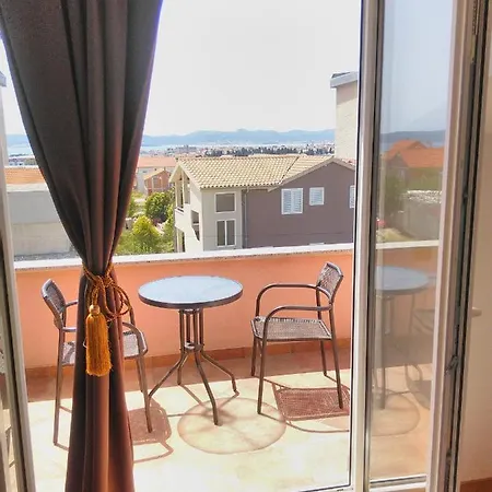 With A Parking Space - 13106 דירה זאדאר