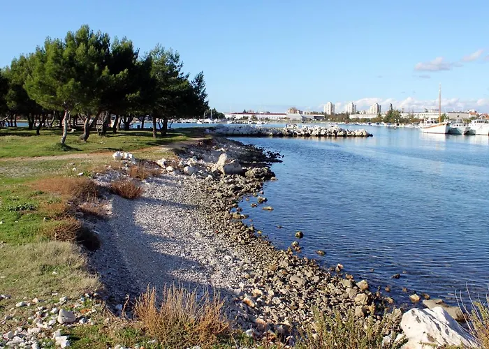 Lägenhet With A Parking Space - 13106