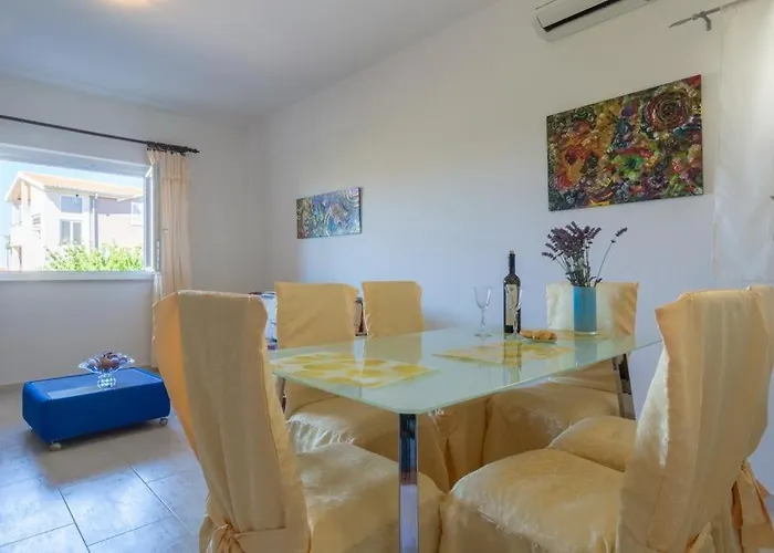 With A Parking Space - 13106 Lägenhet Zadar